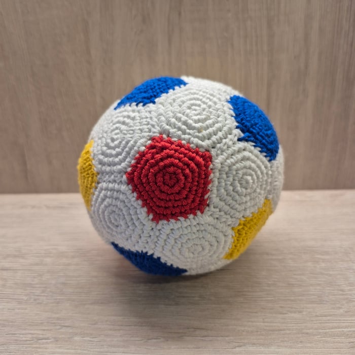 Balones tejidos image